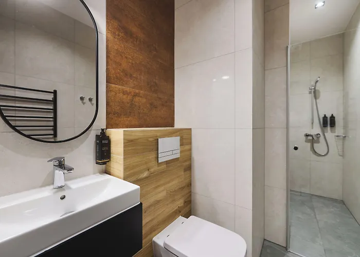 Ξενοδοχείο Halo 4*